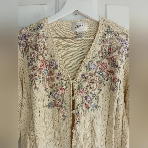 Jenny Grandmother Floral Embroidered & beaded Colorful button Up Sweater Large - Picture 3 of 12